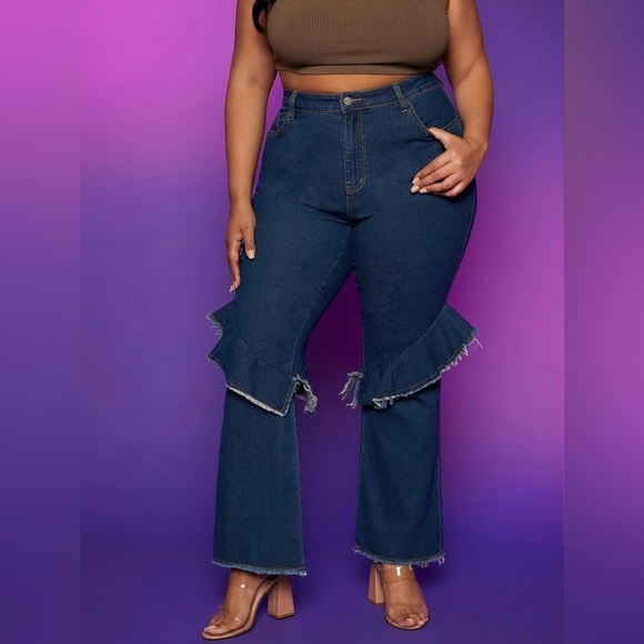 SHEIN Plus High Waist Raw Ruffle Trim Flare Leg Jeans Blue 1XL - Picture 2 of 7